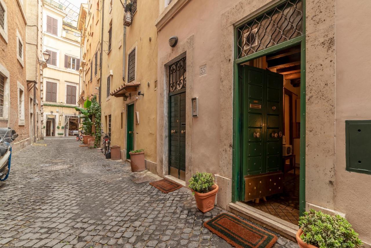 Piazza Navona Cozy And Central Studio Рим Екстер'єр фото